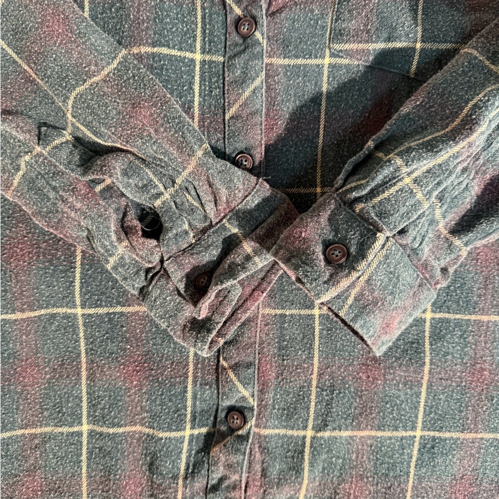 Gilded Intent Buckle Faded Wash Plaid Flannel Button-Down Shirt Raw Hem Large - Picture 9 of 10